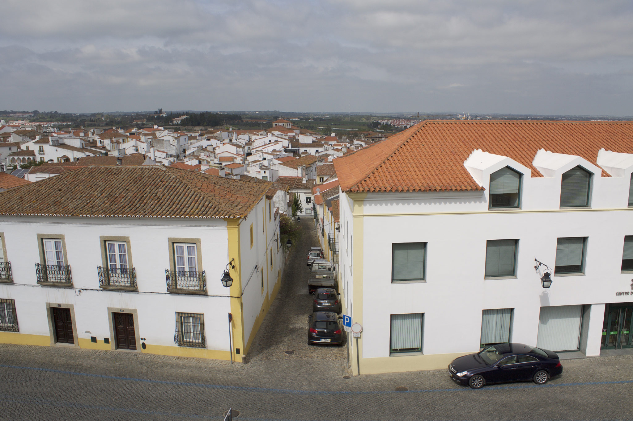 Évora